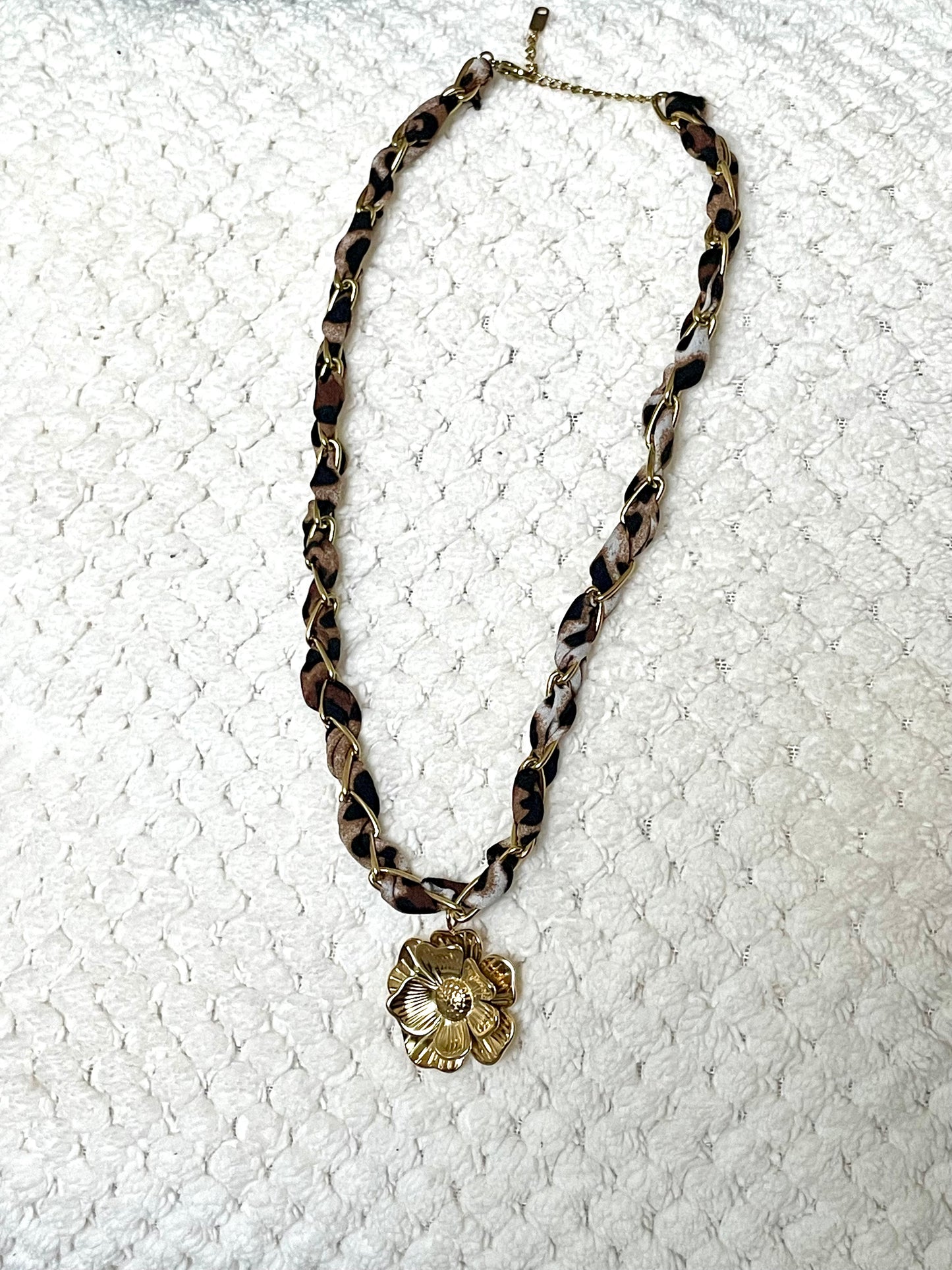 Collier LEOPARD