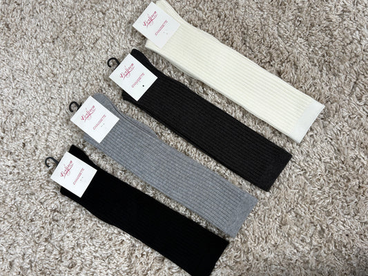 Chaussettes montantes (existe en 4 coloris)