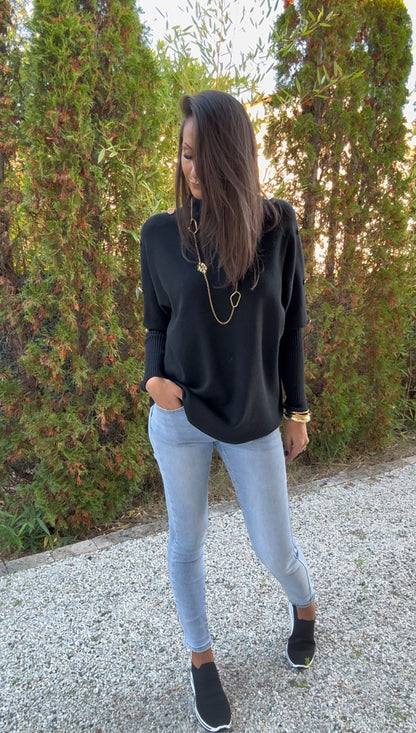 Pull SANAA (blanc,noir)